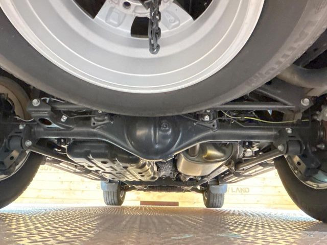 下回りがきれいなうちに、防錆加工の施工がオススメ。降雪地域はもちろん、沿岸部にお住いの方や、趣味でマリン・ウィンタースポーツをされる方にご好評いただいております。