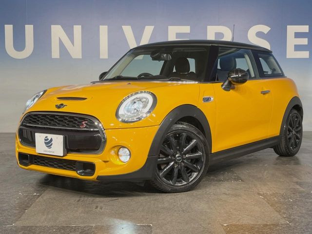 ��LED�w�b�h���C�g:��ԑ��s�����ǍD�Ȏ��E���m�ۂ����S���ĉ^�]�ł��鍂�P�xLED�w�b�h���C�g�𑕔�!�_�����x�������A����d�͂��}�����Ă��܂��B