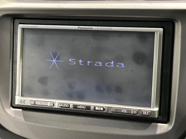 �y�i�r�Q�[�V�����z�g���₷���i�r�ŖړI�n�܂ł�������ē����Ă���܂��B�e��I�[�f�B�I�Đ��@�\���[�����Ă���A���Ԃ̉^�]������Ɋy�����Ȃ�܂�!!