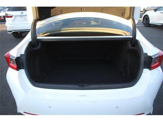 ���Ǝҗl�ւ̔̔��͂��f�肳���Ă��������܂��B �Ԍ������ԗ��̏ꍇ�́A�Ԍ����擾�������x�������z�ŕ\�����Ă���܂��B