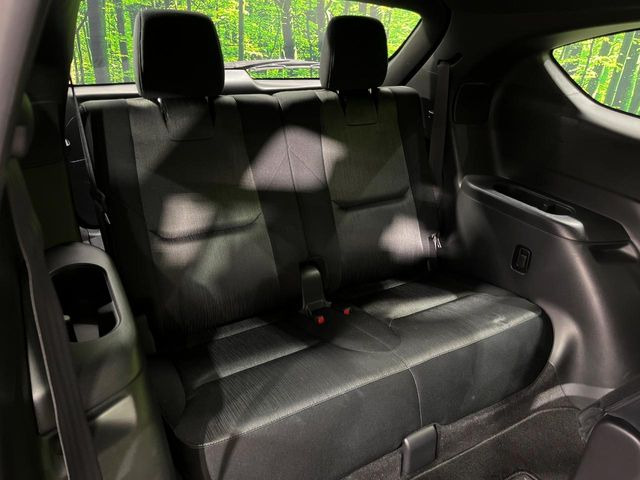 3��ڃV�[�g�͂�������ԗǍD����l�ł��������ƍ����Ē����܂��̂ŁA��l���ł̂��o���������N���N�ł��􂲉Ƒ��ŁA�C�̒m�ꂽ���ԂŁA�h���C�u�ɍs���̂��y���݂ł��ˁ�