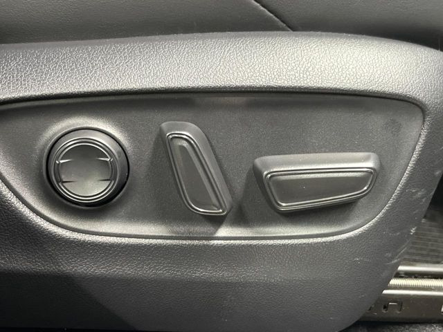 �y�p���[�V�[�g�z�X�C�b�`��ŊȒP�ɃV�[�g�̔��������\!�d��������͂�����܂���!���K�ȃV�[�g�|�W�V�����ɃZ�b�g���āA���K�ȃh���C�u�����y���݂��������B