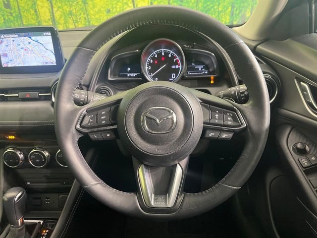 �y�����v�����X�e�A�����O�z�㎿�Ȋv���g�p���邱�ƂŁA��ɂ����������݂ƂĂ��^�]���₷���n���h���ł���