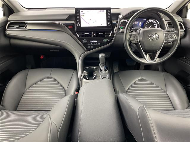 カムリ2.5 WS E-Four 4WD