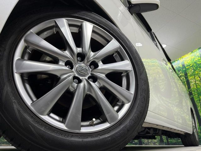 �y18�C���`�A���~�z�C�[���z�O�ςɃ}�b�`�����A���~�z�C�[���𑕒����Ă���܂��B�e��A���~�z�C�[����A�X�^�b�h���X�^�C�����戵�����Ă���܂��B���񂲑��k����������