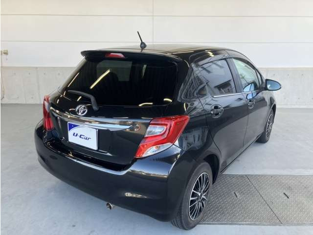 ヴィッツ1.3 ジュエラ