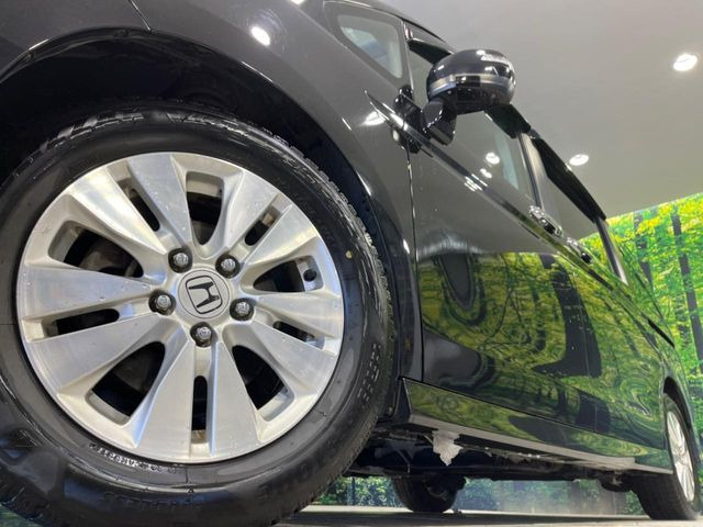 �y����16�C���`�A���~�z�C�[���z�O�ςɃ}�b�`���������A���~�z�C�[���𑕒����Ă���܂��B�e��ЊO�A���~�z�C�[����A�X�^�b�h���X�^�C�����戵�����Ă���܂��B���񂲑��k����������