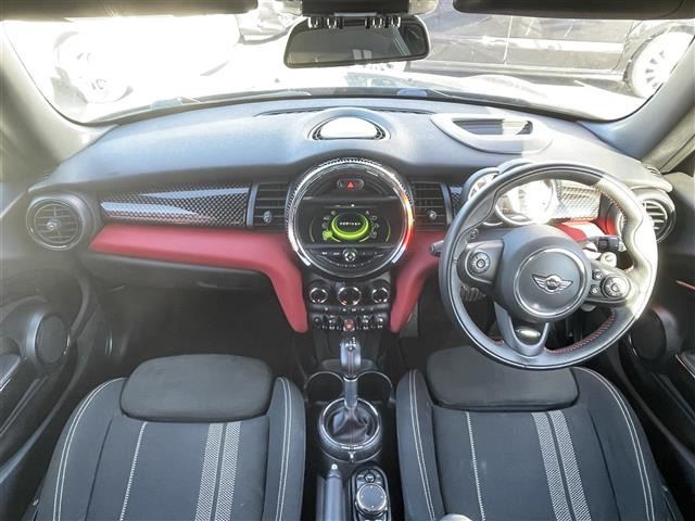 ミニジョン・クーパー・ワークス