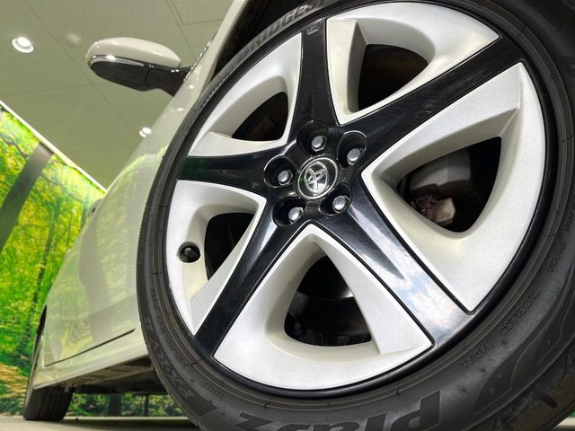 �y�����I�v�V����17�C���`�A���~�z�C�[���z�����I�v�V�����z�C�[���𑕒��B���s���\�̌���ɉ����A�O�ς����X�^�C���b�V���ɂȂ��Ă��܂��B