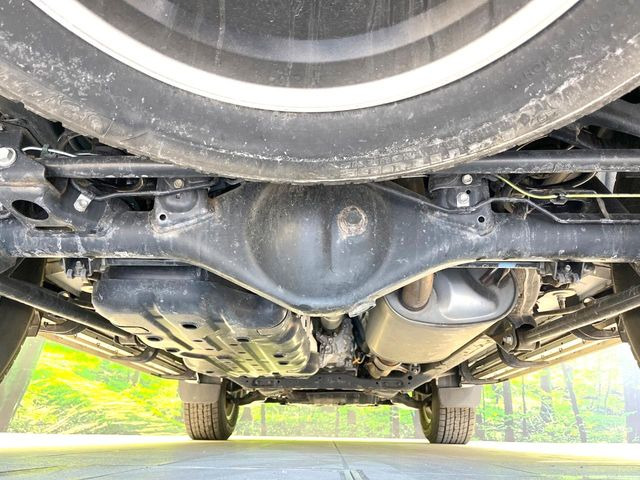 下回りがきれいなうちに、防錆加工の施工がオススメ。降雪地域はもちろん、沿岸部にお住いの方や、趣味でマリン・ウィンタースポーツをされる方にご好評いただいております。