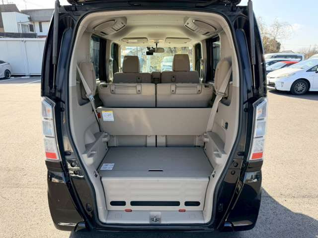 �C�ɂȂ邨�Ԃ�����܂�����E�̓d�b�ԍ����璼�ڂ��X�ɂ��₢���킹���������B�x�����@����ԗ����A��Ԃ܂łȂ�ł������������Ē����܂��B�X�^�b�t�ꓯ���A�����҂����Ă���܂��B