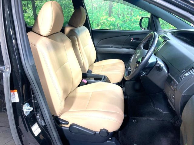 �y���烌�U�[�V�[�g�z����̂ӂ���肪�e�ՂŃ����e�i���X�����ȒP�ȁA�@�\���ɗD��鍇����v���̗p�����㎿�ȃV�[�g�ł��B����S�n���悭�A���������ӂ��S�n�ǂ��ԓ���Ԃ����o���Ă���܂��B