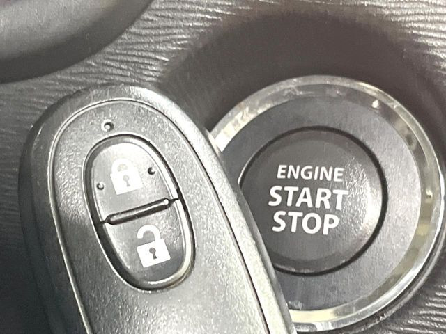 �y�L�[���X�X�^�[�g�V�X�e���z�J�o����|�P�b�g�ɓ��ꂽ�܂܂ł��h�A�̎{���E�������\�ȃX�}�[�g�L�[�𑕔��B�G���W���̃I���E�I�t�����J�M�����o���K�v����������Ƃ��Ă��֗��ł���