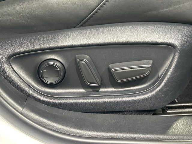 �y�p���[�V�[�g�z�X�C�b�`��ŊȒP�ɃV�[�g�̔��������\!�d��������͂�����܂���!���K�ȃV�[�g�|�W�V�����ɃZ�b�g���āA���K�ȃh���C�u�����y���݂��������B