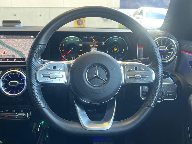 ���n���h�����̃X�������Ȃ��A���ꂢ�ȏ�Ԃ��ێ����Ă���܂��B�e�X�C�b�`���̓�����m�F�ς݂ł��B