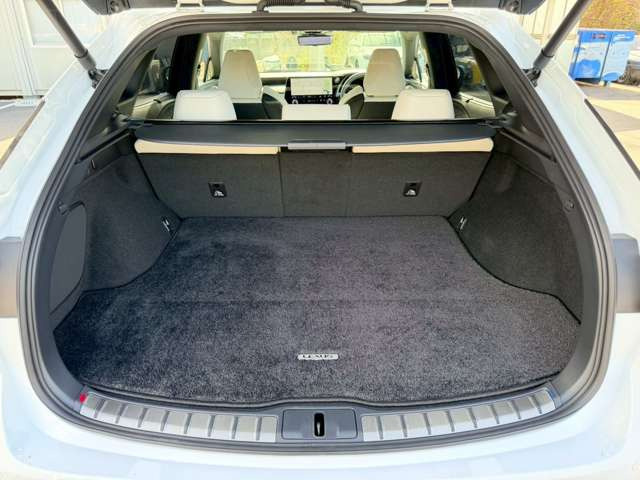 �C�ɂȂ邨�Ԃ�����܂�����E�̓d�b�ԍ����璼�ڂ��X�ɂ��₢���킹���������B�x�����@����ԗ����A��Ԃ܂łȂ�ł������������Ē����܂��B�X�^�b�t�ꓯ���A�����҂����Ă���܂��B