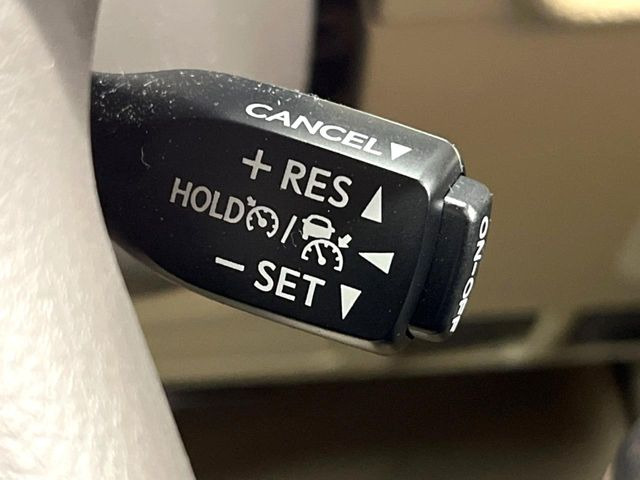 �y���[�_�[�N���[�Y�R���g���[���z�������H�ł̒��������s���y��!!�����ő��x��ۂN���[�Y�R���g���[�����A�Փˌy���V�X�e���ƘA�g���A�O���̎ԗ������m���ĎԊԂ�ۂ悤�ɑ��x���߂��Ă���܂�!!