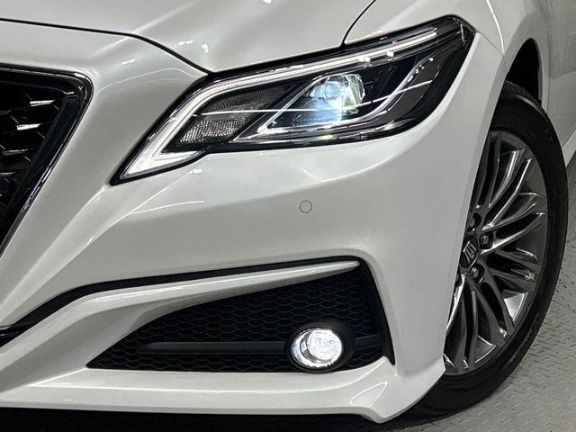 �yLED�w�b�h���C�g�z���V����ԑ��s�����ǍD�Ȏ��E���m�ۂ����S���ĉ^�]�ł��鍂�P�xLED�w�b�h���C�g�𑕔�!�_�����x�������A����d�͂��}�����Ă��܂��B