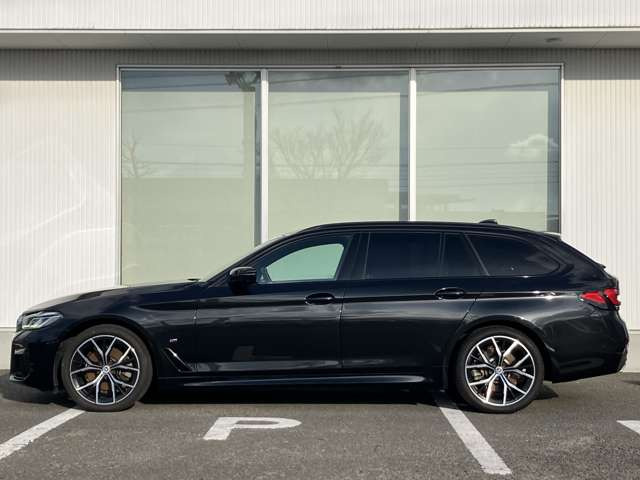 5シリーズツーリング523d xドライブ Mスポーツ 4WD