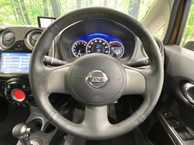 �y�����v�����X�e�A�����O�z�㎿�Ȋv���g�p���邱�ƂŁA��ɂ����������݂ƂĂ��^�]���₷���n���h���ł���