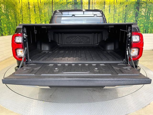 �ύڗ�500kg�̍L�X�Ƃ����f�b�L�́A�V�т���d���܂ő��p�r�Ɏg���܂��B�x�b�h���C�i�[��g�m�J�o�[�̎��t���������k��������