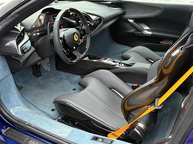 SF90スパイダーF1 DCT E 4WD