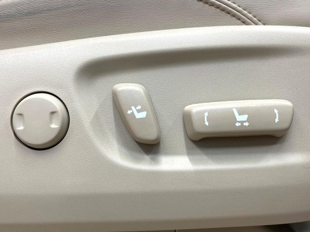 �y�p���[�V�[�g�z�X�C�b�`��ŊȒP�ɃV�[�g�̔��������\!�d��������͂�����܂���!�����ɍœK�ȃV�[�g�|�W�V�����ɃZ�b�g���āA���K�ȃh���C�u�����y���݂��������B