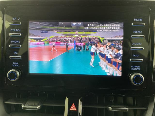 カローラツーリング1.8 ハイブリッド W×B E-Four 4WD