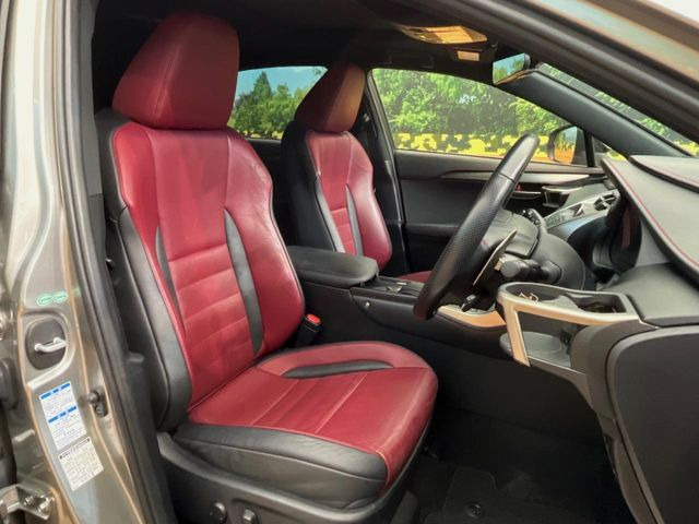 �^�]�Ȃ܂��ɂ͏\���ȃX�y�[�X������A�啿�ȕ��ł��������^�]���Ă�����������ł��B