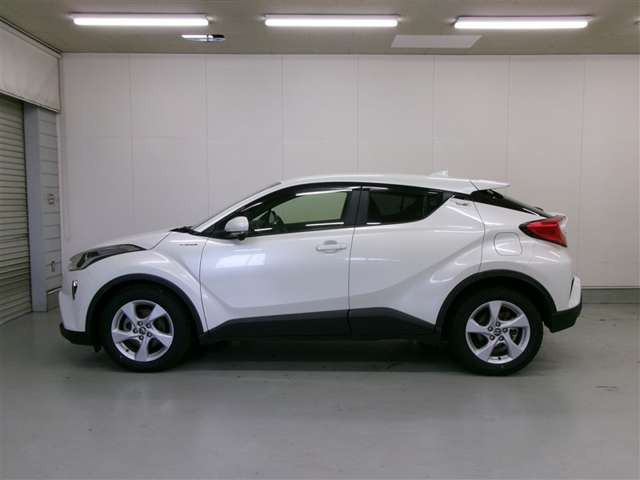 C-HRハイブリッド 1.8 S