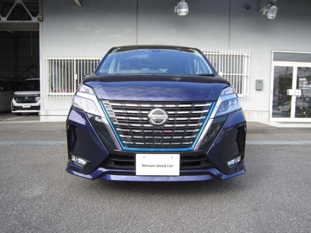 セレナ1.2 e-POWER ハイウェイスターV