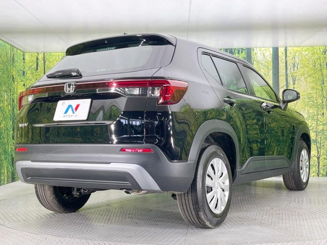 ☆全国のネクステージからお取り寄せが可能※!遠方の店舗に展示してあるクルマが気になる場合も、最寄りの店舗でご覧いただくことが可能です!是非私たちに要望をお聞かせください!※別途費用