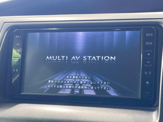 �y�����i�r�z�l�C�̏����i�r�𑕔����Ă���܂��B�i�r�̎g���₷���͂������A�I�[�f�B�I�@�\���[��!�L�����v�◷�s�͂������A�ʋ΂┃�����ȂǕ��i�̃h���C�u���y�����Ȃ�͂���