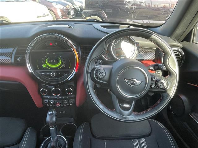 ミニジョン・クーパー・ワークス