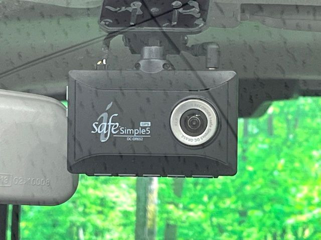 �y�h���C�u���R�[�_�[�z�h���C�u���R�[�_�[����!���s���͂������A������^�]�⎖�̂ɑ��������ہA�f���ŋL�^���A����̃��X�N�ɔ����܂��B���L�^�pSD�J�[�h�͂��q�l�����g�ł��������������K�v������܂��B