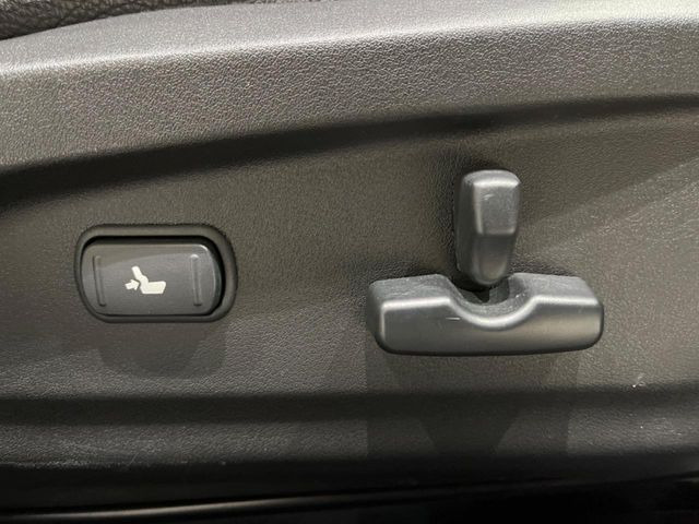 �y�p���[�V�[�g�z�X�C�b�`��ŊȒP�ɃV�[�g�̔��������\!�d��������͂�����܂���!���K�ȃV�[�g�|�W�V�����ɃZ�b�g���āA���K�ȃh���C�u�����y���݂��������B