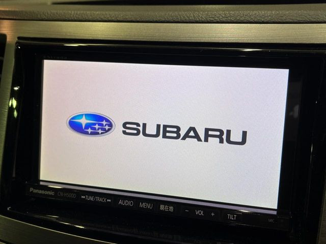 �y�����i�r�z�l�C�̏����i�r�𑕔����Ă���܂��B�i�r�̎g���₷���͂������A�I�[�f�B�I�@�\���[��!�L�����v�◷�s�͂������A�ʋ΂┃�����ȂǕ��i�̃h���C�u���y�����Ȃ�͂���