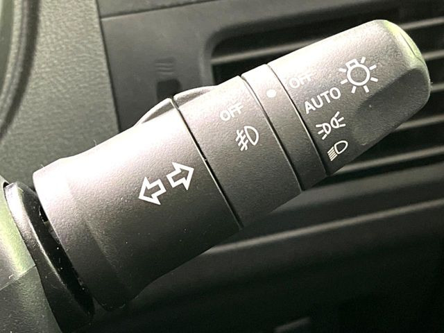 �y�I�[�g���C�g�z����̖��邳�ɉ����Ď����Ńw�b�h���C�g�̓_���E�������ł���@�\�ł�!���C�g�̕t���Y��E�����Y��Ȃǂ������Ȃ�A�J�̓���[���̑��s�����S!�g���l���ʉߎ����֗��ł��ˁ�