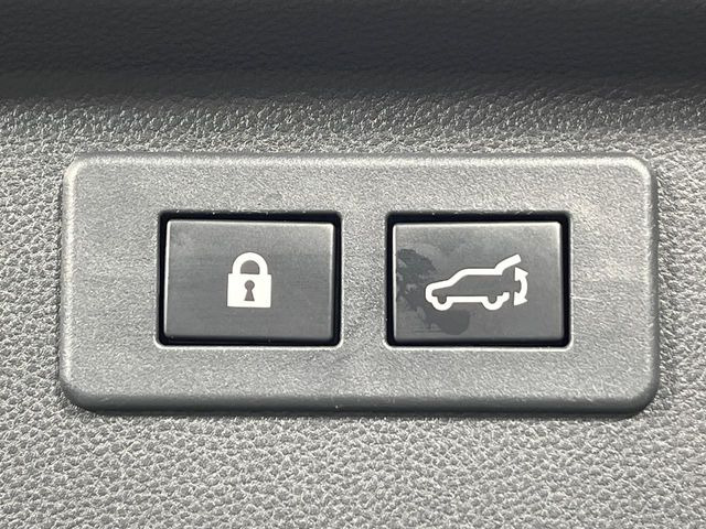 �y�p���[�o�b�N�h�A�z�X�}�[�g�L�[��^�]�Ȃ̃{�^�������������Ń��A�Q�[�g�������ŊJ���܂�!�ו��������Ă��鎞��A�����ʒu�ɂ���o�b�N�h�A��߂�ۂɕ֗��ȋ@�\�ł���