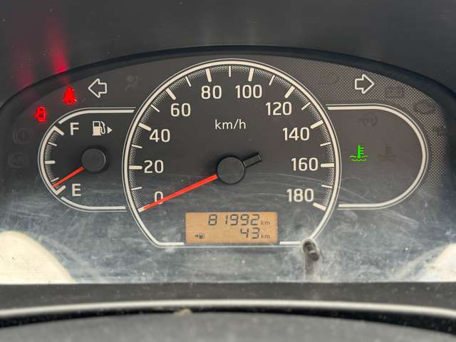 ���[�Ԃ܂łɎԗ������Ȃǐ�C�X�^�b�t����Ƃ������܂��� �����̓X�`�[�������͂��߁A�ł��邾���C���悭����肢��������悤�����������܂�!�O���͋@�B�Ŗ����������āA���b�N�X�R�[�e�B���O�������Ă��܂��B