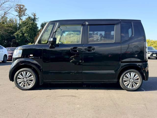 ���X�݌ɂ͊O���A�����N���[�j���O��ɓW�����A�����Ď��̏C�����̗L���A���[�^�[��������̗L������O�ҋ@�ւɂ�錟����S����{���Ă���܂��B�Ԍ��A�����A����h�������ЂőΉ��ł��܂��̂ł����S���������B