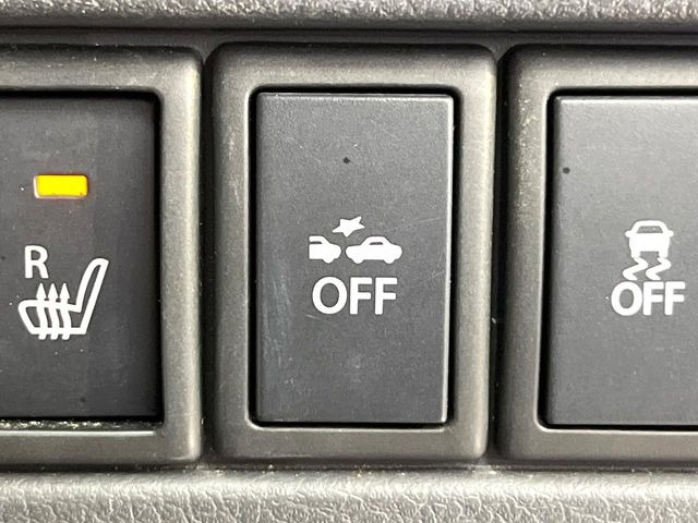 �y�X�Y�L ���[�_�[�u���[�L�T�|�[�g�z���s���ɑO���̎ԗ�����F�����A�Փ˂������Ȏ��͌x��ƃu���[�L�ŏՓˉ���Ɣ�Q�y�����A�V�X�g�B�����S�Ƀh���C�u�����y���݂��������܂��B