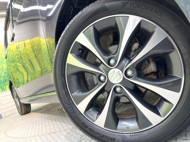 �y�����A���~�z�C�[���z�O�ςɃ}�b�`���������A���~�z�C�[���𑕒����Ă���܂��B�e��ЊO�A���~�z�C�[����A�X�^�b�h���X�^�C�����戵�����Ă���܂��B���񂲑��k����������