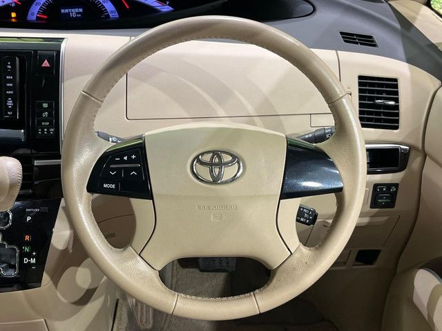 �y�����v�����X�e�A�����O�z�㎿�Ȋv���g�p���邱�ƂŁA��ɂ����������݂ƂĂ��^�]���₷���n���h���ł���