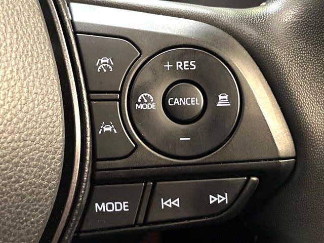 �y�g���^�Z�[�t�e�B�Z���X�z���s���ɑO���̎ԗ�����F�����A�Փ˂������Ȏ��͌x��ƃu���[�L�ŏՓˉ���Ɣ�Q�y�����A�V�X�g�B�����S�Ƀh���C�u�����y���݂��������܂��B