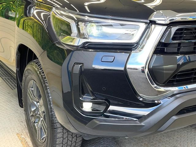 �yLED�w�b�h���C�g�z���V����ԑ��s�����ǍD�Ȏ��E���m�ۂ����S���ĉ^�]�ł��鍂�P�xLED�w�b�h���C�g�𑕔�!�_�����x�������A����d�͂��}�����Ă��܂��B