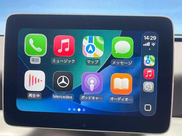 ��Apple Car Play:�X�}�z�Ƃ̗L���ڑ��ŁA�i�r�E�I�[�f�B�I�Đ��ȂǃX�}�z�̃A�v���@�\����ʂł��g����֗��@�\�ł�!