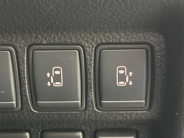 �y�����p���[�X���C�h�h�A�z�X�}�[�g�L�[��^�]�Ȃ̃X�C�b�`�Ō�ȗ����X���C�h�h�A�̊J���\���d��������͂����ăh�A���J����K�v�������A�����Ȃ��q�l�ł��ȒP�ɊJ���߂ł����K�ł���