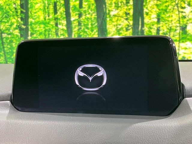 �y�}�c�_�R�l�N�g�i�r�z�ԓ��̕��͋C�Ƀ}�b�`������̌^�^�C�v�̃i�r�B�e����q�ݒ��Bluetooth�Đ����A�l�X�ȋ@�\���y���߂܂��B�����I�ȃ_�C�������삪�\�ŁA�g��������ǍD�ł��B