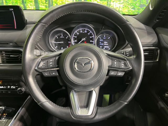 �y�����v�����X�e�A�����O�z�㎿�Ȋv���g�p���邱�ƂŁA��ɂ����������݂ƂĂ��^�]���₷���n���h���ł���